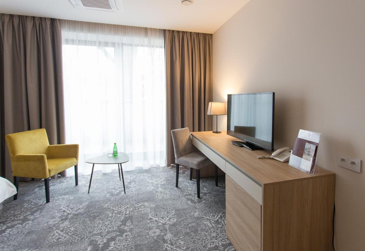Polanka Conference Center Hotel Krosno Luaran gambar