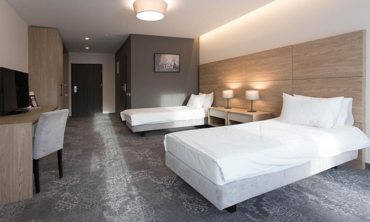 Polanka Conference Center Hotel Krosno Luaran gambar